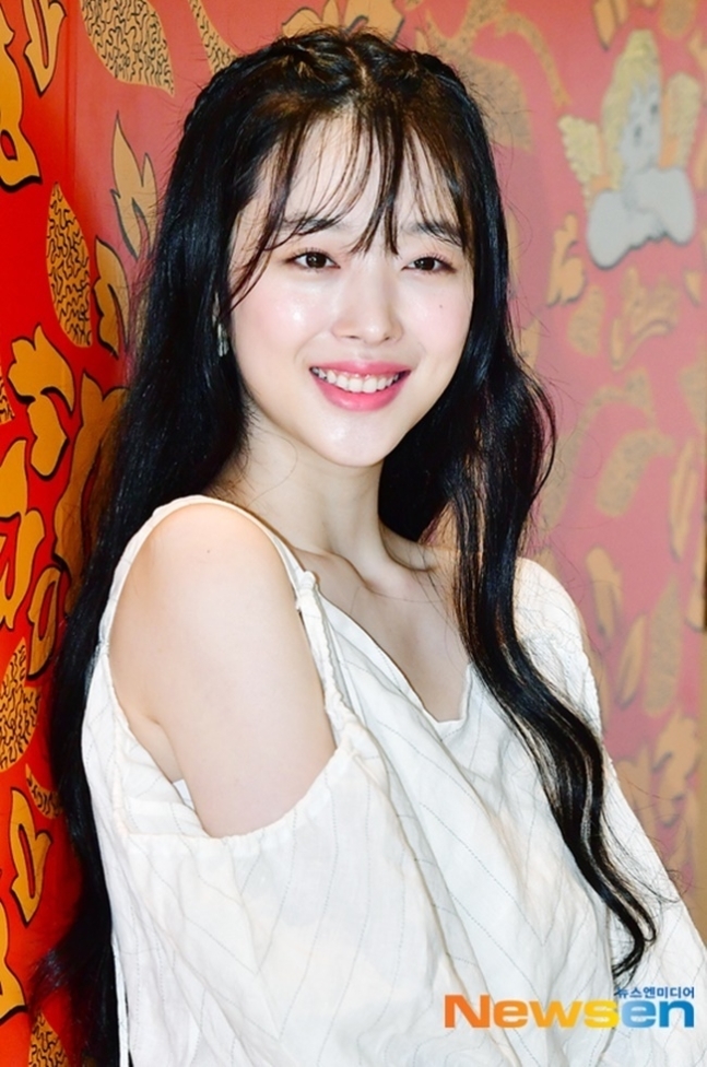 뉴스엔 DB