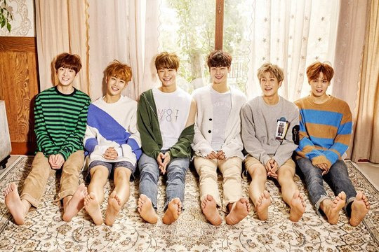 사진=왼쪽부터 윤산하, MJ, 문빈, 차은우, 진진, 라키/판타지오 제공