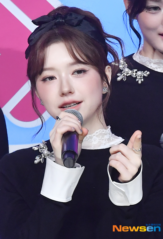 문샤넬, 뉴스엔DB